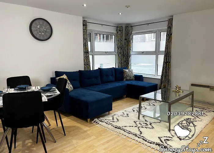 Spacious Luxury Apartment In Mcr City Centre